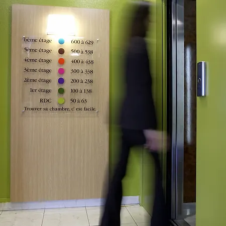 Hotel Colmar Vignobles Ouest 2*